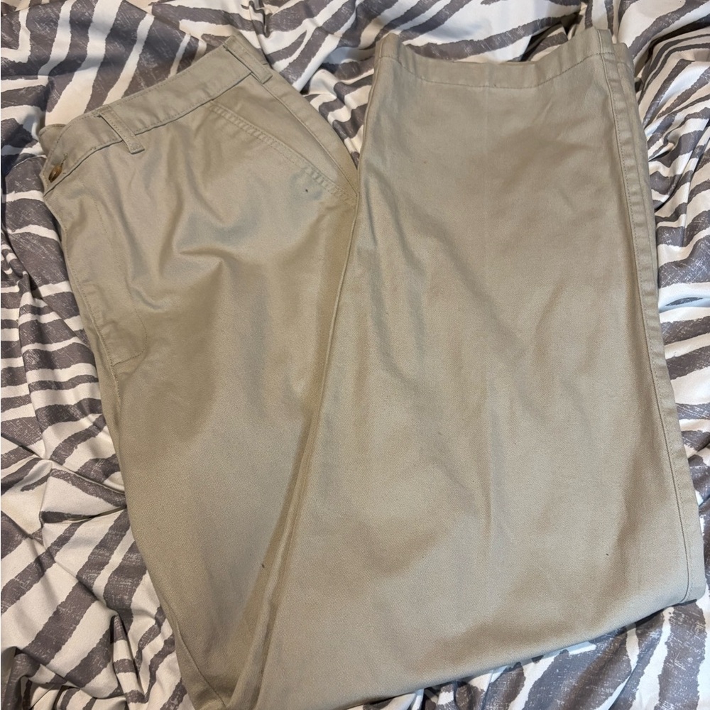 Men's like new George khaki pants